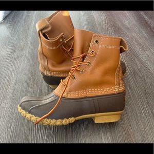 LL Bean duck boots- like new